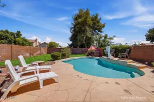 315 W Kelton Ln, Phoenix, AZ 85023 - Photo 31