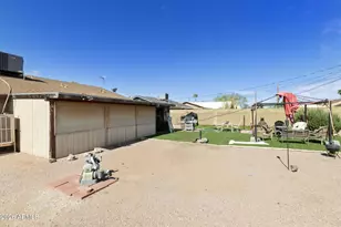 538 E Friar Ave, Apache Junction, AZ 85119 - Photo 17
