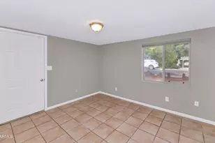 1127 S Una Ave, Tempe, AZ 85281 - Photo 13