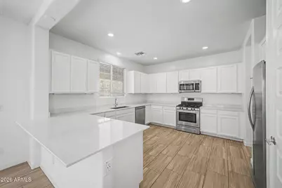 1973 S Bedford Place, Chandler, AZ 85286 - Photo 5