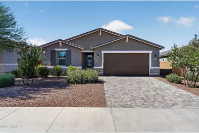 19580 W Edgemont Avenue, Buckeye, AZ 85396 - Photo 1