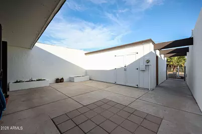 194 E Laguna Drive E, Litchfield Park, AZ 85340 - Photo 17