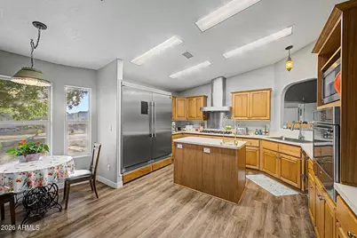 16001 N 70th Drive, Peoria, AZ 85382 - Photo 11