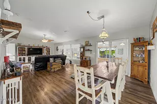 16001 N 70th Dr, Peoria, AZ 85382 - Photo 9