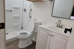 8401 N 67th Ave, Glendale, AZ 85302 - Photo 15