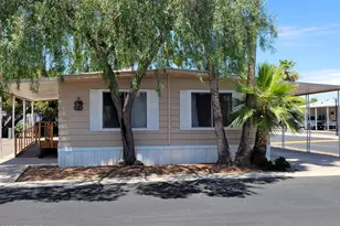 8401 N 67th Ave, Glendale, AZ 85302 - Photo 1