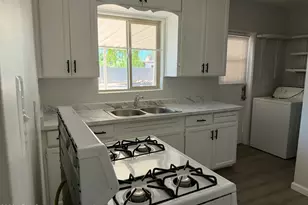 2221 E Osborn Rd, Phoenix, AZ 85016 - Photo 3