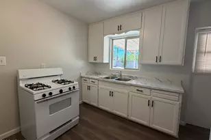 2221 E Osborn Rd, Phoenix, AZ 85016 - Photo 7