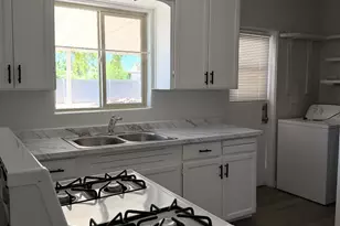 2221 E Osborn Rd, Phoenix, AZ 85016 - Photo 11