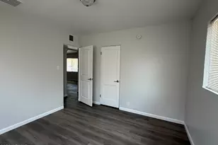 2221 E Osborn Rd, Phoenix, AZ 85016 - Photo 9