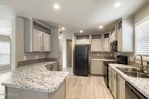 6960 W Peoria Ave, Peoria, AZ 85345 - Photo 11