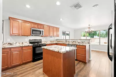 15086 W Heritage Oak Way, Surprise, AZ 85374 - Photo 11