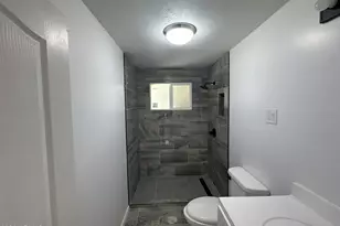 2041 E Harvard St, Phoenix, AZ 85006 - Photo 17