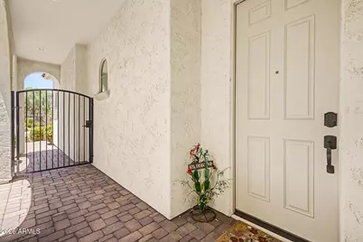 3251 E Bryce Lane, Phoenix, AZ 85050 - Photo 5