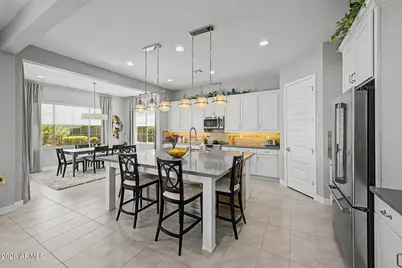 3251 E Bryce Lane, Phoenix, AZ 85050 - Photo 13