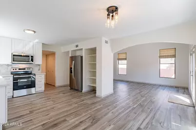 4131 E Contessa Street, Mesa, AZ 85205 - Photo 3