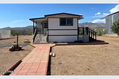 33380 S Ta Do Hoya Trail, Black Canyon City, AZ 85324 - Photo 1