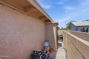 1415 N Pleasant Dr, Chandler, AZ 85225 - Photo 43