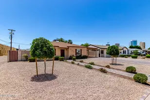 527 E Whitton Ave, Phoenix, AZ 85012 - Photo 3