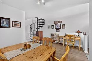 1425 E Desert Cove Ave, Phoenix, AZ 85020 - Photo 11