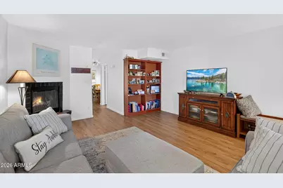 1425 E Desert Cove Avenue #3, Phoenix, AZ 85020 - Photo 5