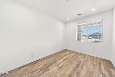 33250 N 134th Lane, Peoria, AZ 85383 - Photo 11