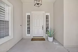 902 N Oxford Ln, Chandler, AZ 85225 - Photo 5