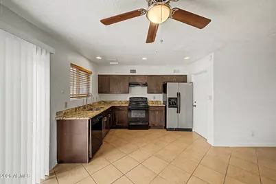 18238 N 10th Drive, Phoenix, AZ 85023 - Photo 9