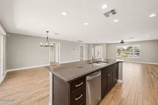 1340 E Donner Dr, Tempe, AZ 85282 - Photo 11