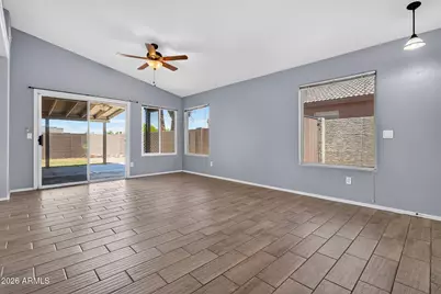 15542 N 136th Lane, Surprise, AZ 85374 - Photo 5