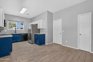 15542 N 136th Ln, Surprise, AZ 85374 - Photo 11