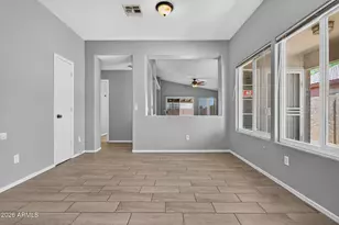 15542 N 136th Ln, Surprise, AZ 85374 - Photo 7