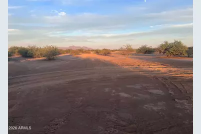 3745 W Pacific Drive #5, Eloy, AZ 85131 - Photo 15
