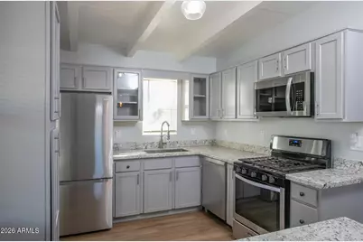 2205 W Cambridge Avenue, Phoenix, AZ 85009 - Photo 3