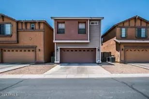 4374 E Sack Dr, Phoenix, AZ 85050 - Photo 3