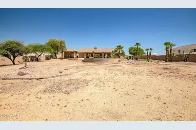 12817 W San Miguel Avenue, Litchfield Park, AZ 85340 - Photo 35