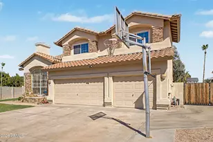 7815 W Kerry Ln, Glendale, AZ 85308 - Photo 5