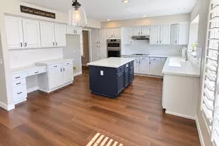7815 W Kerry Ln, Glendale, AZ 85308 - Photo 11