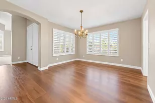 7815 W Kerry Ln, Glendale, AZ 85308 - Photo 9