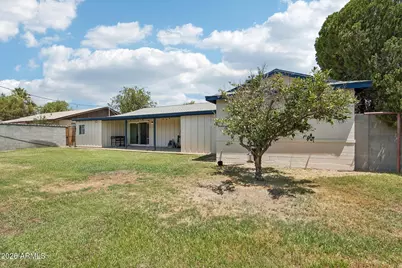 2401 W Echo Lane, Phoenix, AZ 85021 - Photo 33
