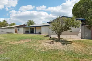 2401 W Echo Ln, Phoenix, AZ 85021 - Photo 33