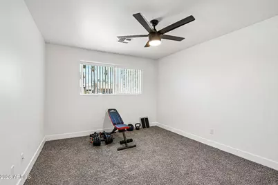 2401 W Echo Lane, Phoenix, AZ 85021 - Photo 25