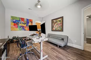 2460 E Vaughn Ave, Gilbert, AZ 85234 - Photo 41
