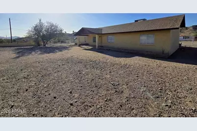 4012 W Carver Road, Laveen, AZ 85339 - Photo 1