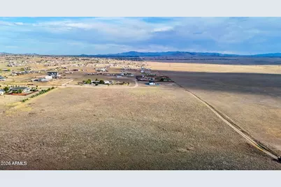 0 E Lodestone Dr Lot #3 --, Prescott Valley, AZ 86315 - Photo 1