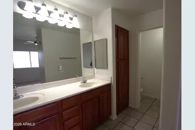 920 E Devonshire Avenue #2002, Phoenix, AZ 85014 - Photo 9