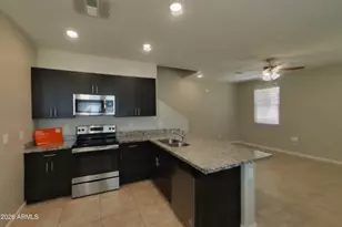 12562 W Gentle Rain Rd, Peoria, AZ 85383 - Photo 5