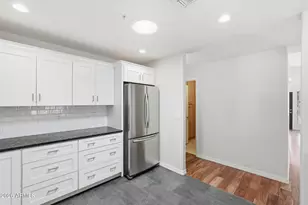 8844 E Sharon Dr, Scottsdale, AZ 85260 - Photo 15