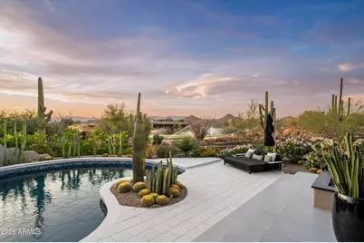 10302 E Running Deer Trail, Scottsdale, AZ 85262 - Photo 59