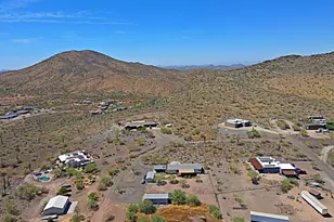42721 N 14th St, New River, AZ 85087 - Photo 15